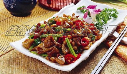 廣東一級工廠食堂承包公司 專業(yè)信息咨詢服務(wù)的價值與選擇